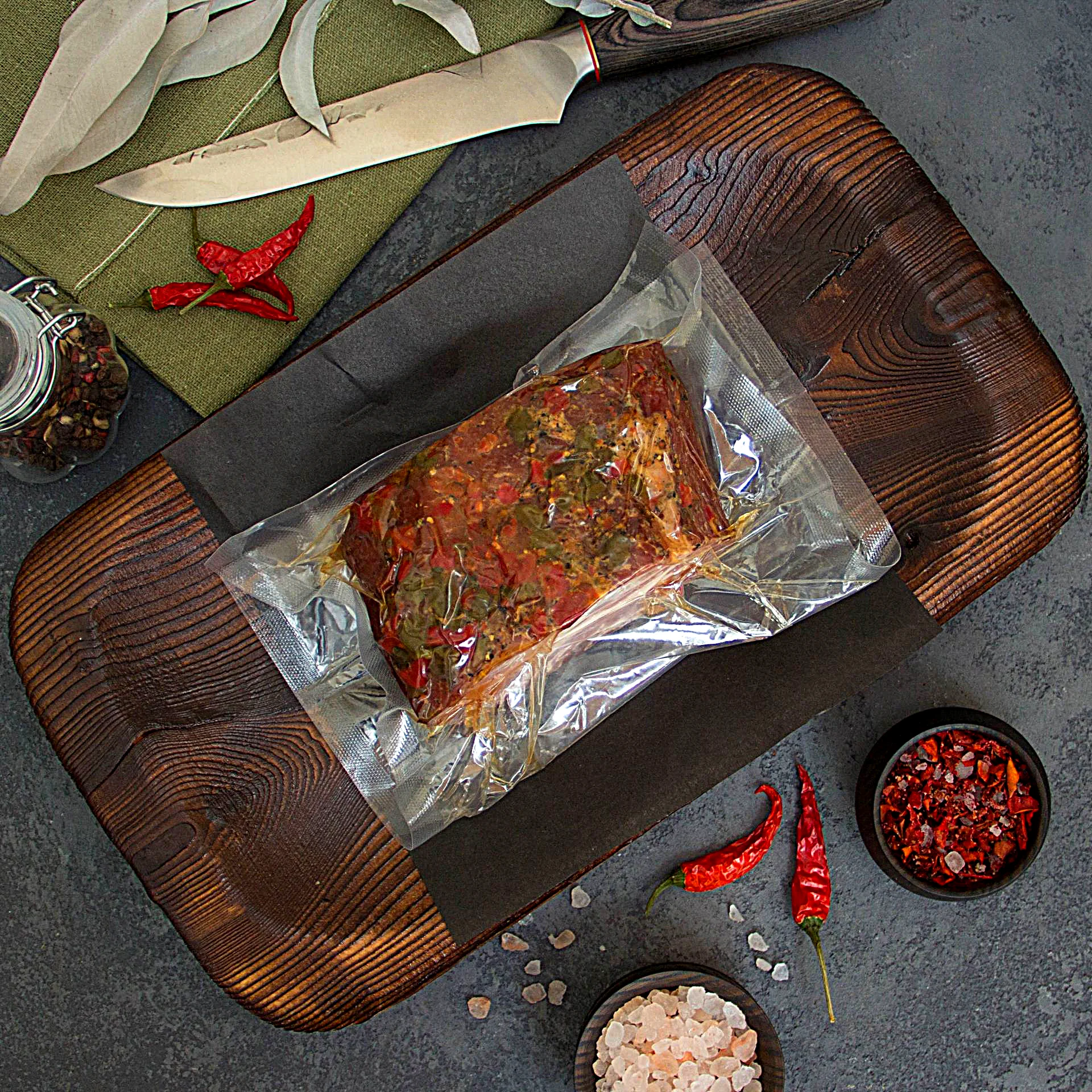 Шея свиная "Домашняя" горячего копчения